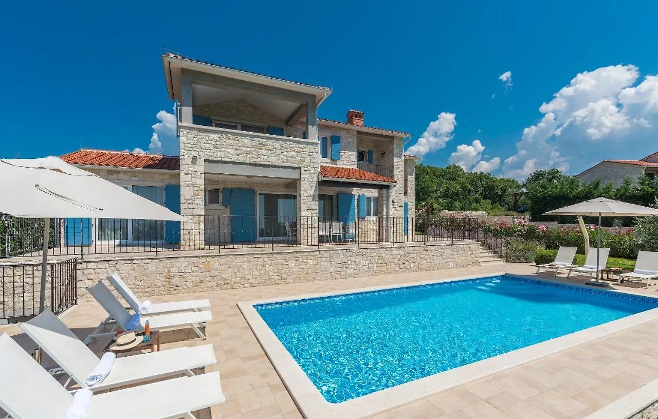 Villa Sterpazzi - Near Porec With Sea View, Private Jacuzzi, Sauna And Pool Višnjan