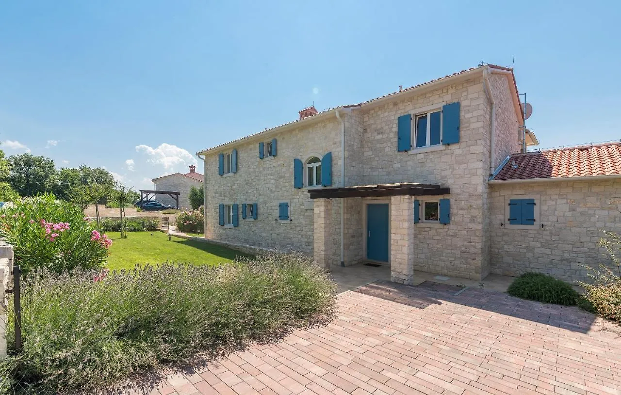Villa Sterpazzi - Near Porec With Sea View, Private Jacuzzi, Sauna And Pool Višnjan
