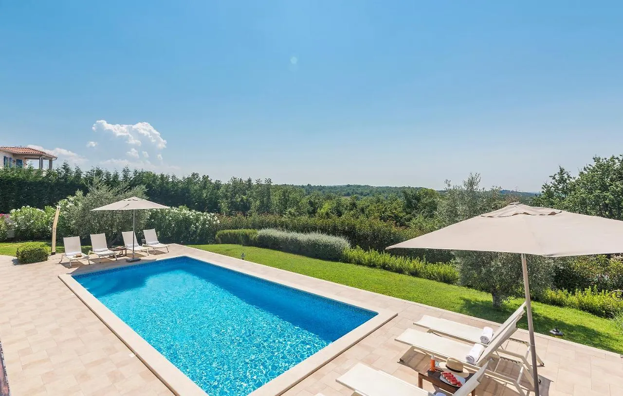 Villa Sterpazzi - Near Porec With Sea View, Private Jacuzzi, Sauna And Pool Višnjan