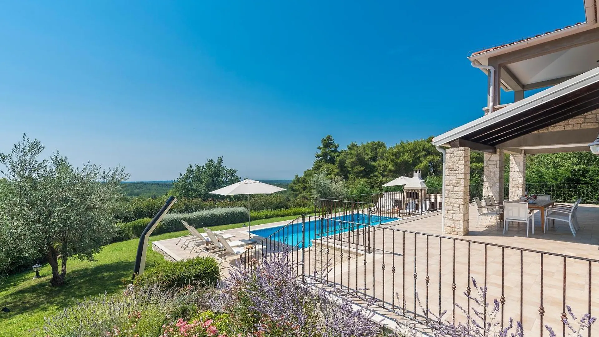 Villa Sterpazzi - Near Porec With Sea View, Private Jacuzzi, Sauna And Pool Višnjan Horvátország